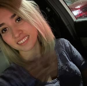 Meet your Posher, Lili